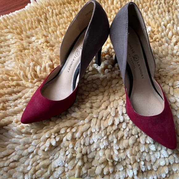 Sexy burgundy and grey heel - Picture 2 of 5